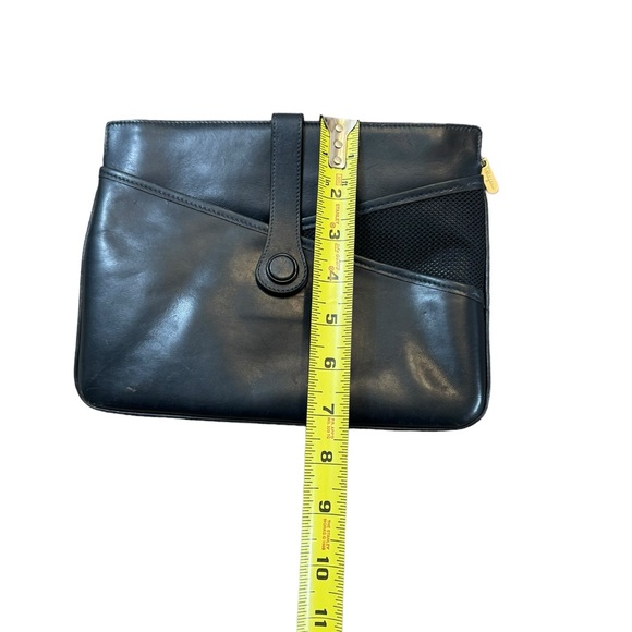 Salvatore Ferragamo Vintage Firenze 5 Navy Blue Paneled Crossbody Bag - Picture 12 of 12